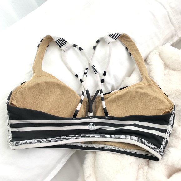 Lululemon Free To Be sports bra - Picture 2 of 3